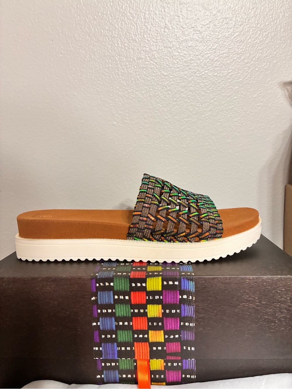Bernie Mev Capri Woven Strap Platform Slide Sandals Bronze Plasma Women's Sz 9.5